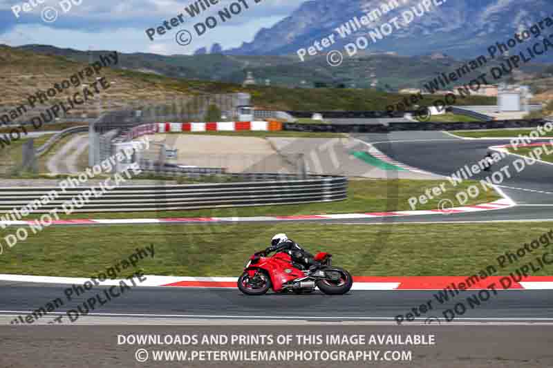 cadwell no limits trackday;cadwell park;cadwell park photographs;cadwell trackday photographs;enduro digital images;event digital images;eventdigitalimages;navarra;no limits trackdays;peter wileman photography;racing digital images;trackday digital images;trackday photos
